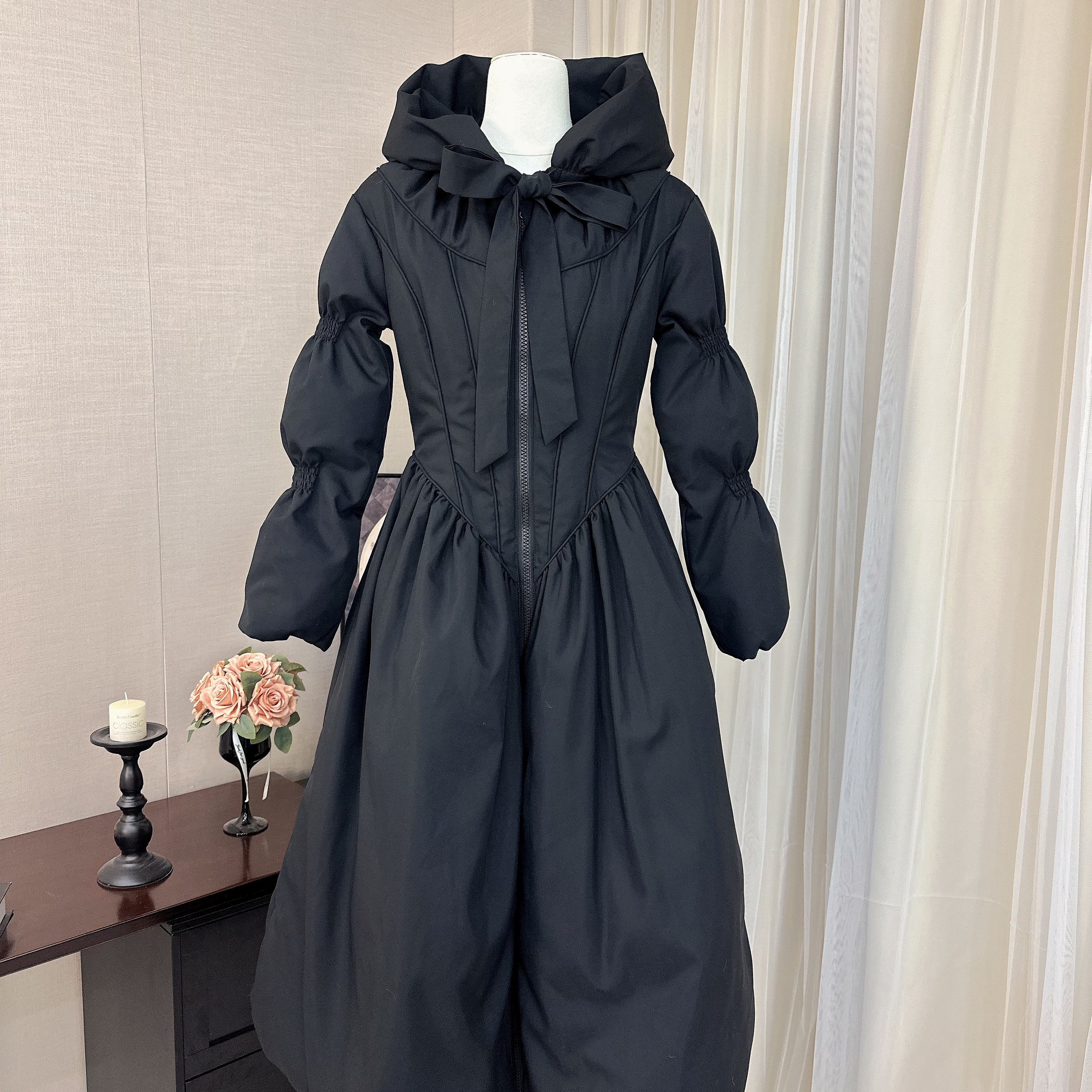 M.Y原创 黑白战士 1件过冬 法式设计感收腰长款白色羽绒服大摆冬