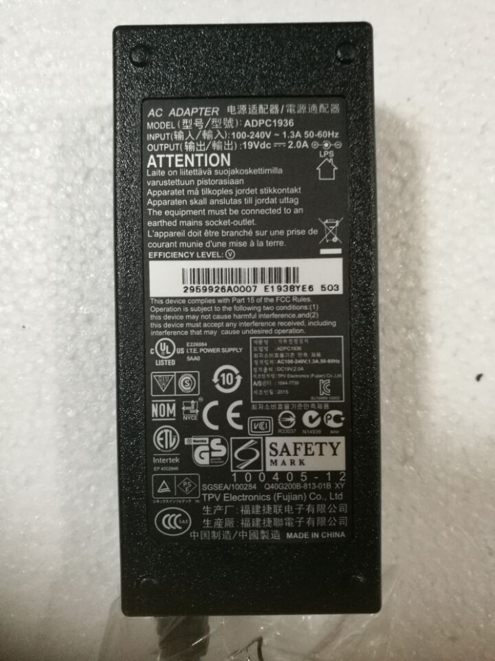 适用飞利浦245C5Q 246E6E 227E6Q适配器电源线充电器19V2.0A