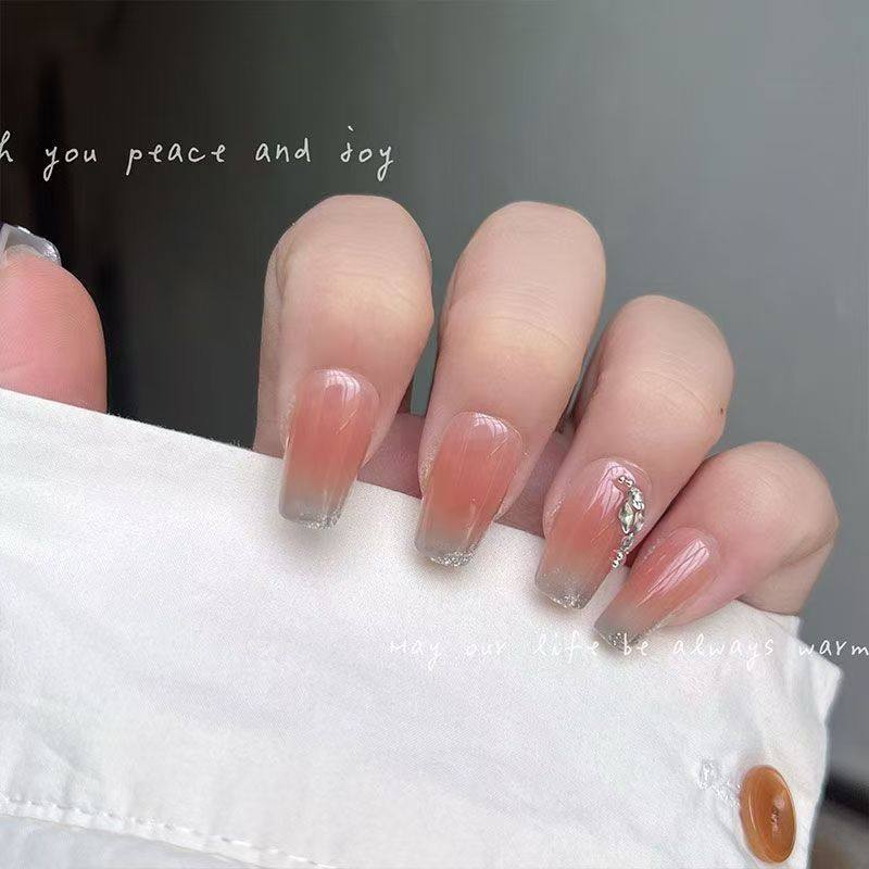 穿戴指甲浅粉绿钻钻可拆卸显白美甲新款成品猫眼美甲指甲贴片短款