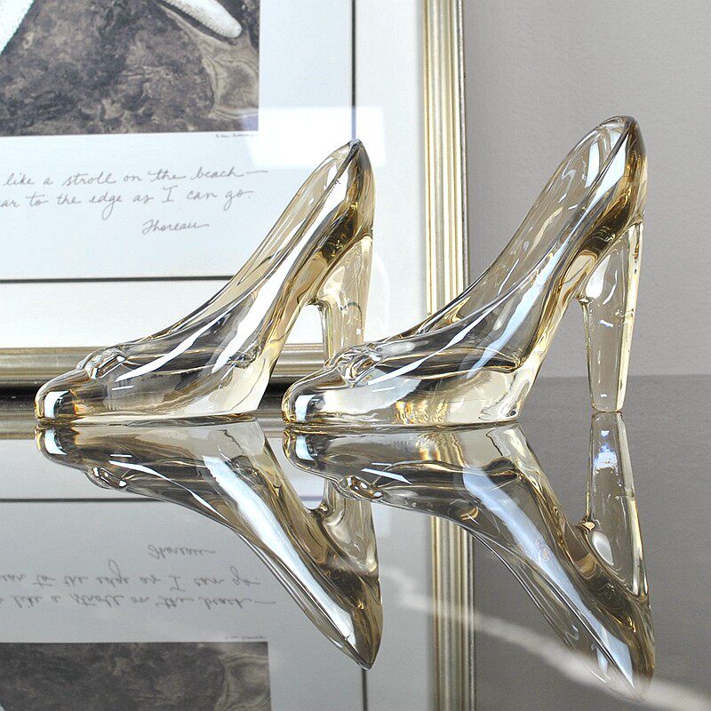 抽象后现代轻奢透明茶色水晶玻璃高跟鞋摆设家居软装饰品创意摆件