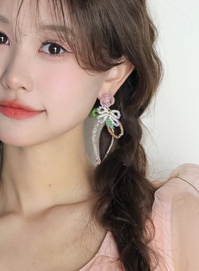 西迟原创设计两只小蜜蜂耳环