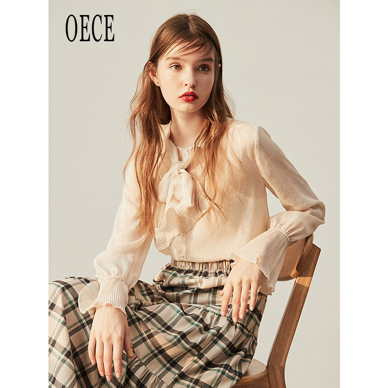 Oece春秋装新款女装文艺复古减龄系带喇叭袖衬衫设计感长袖上衣