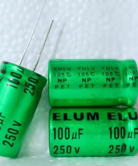 250V100UF 100UF250V全新绿色ELUM音频高音分频无极电解电容18*30