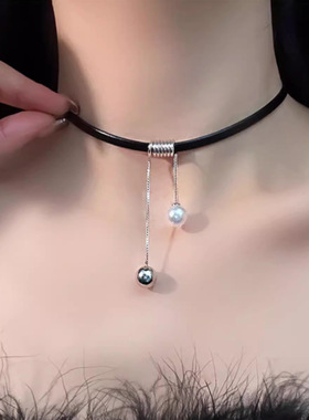 欧美简约珍珠圆球流苏项链冷淡风百搭锁骨链高级感choker颈链女