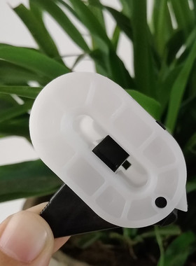 适配马自达6/3/5/8阿特兹CX4昂克赛拉奔腾B70B50后排座椅固定卡扣