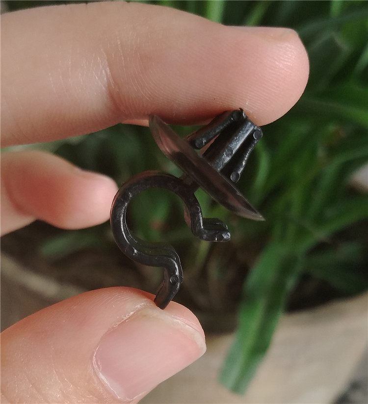 适配标致307雪铁龙凯旋前机盖引擎盖支撑杆卡扣发动机盖支架卡子