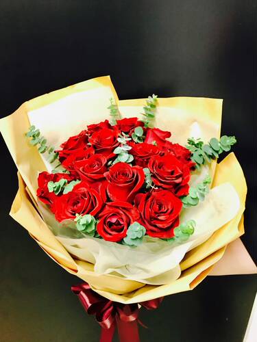 新加坡国际送花 同城花店 鲜花配送 当天达 玫瑰生日纪念日七夕