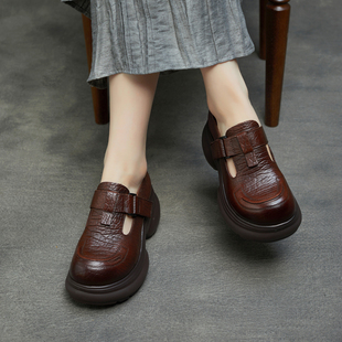 女休闲魔术贴轻便浅口鞋 英伦风牛皮圆头坡跟鞋 2026春季 厚底乐福鞋