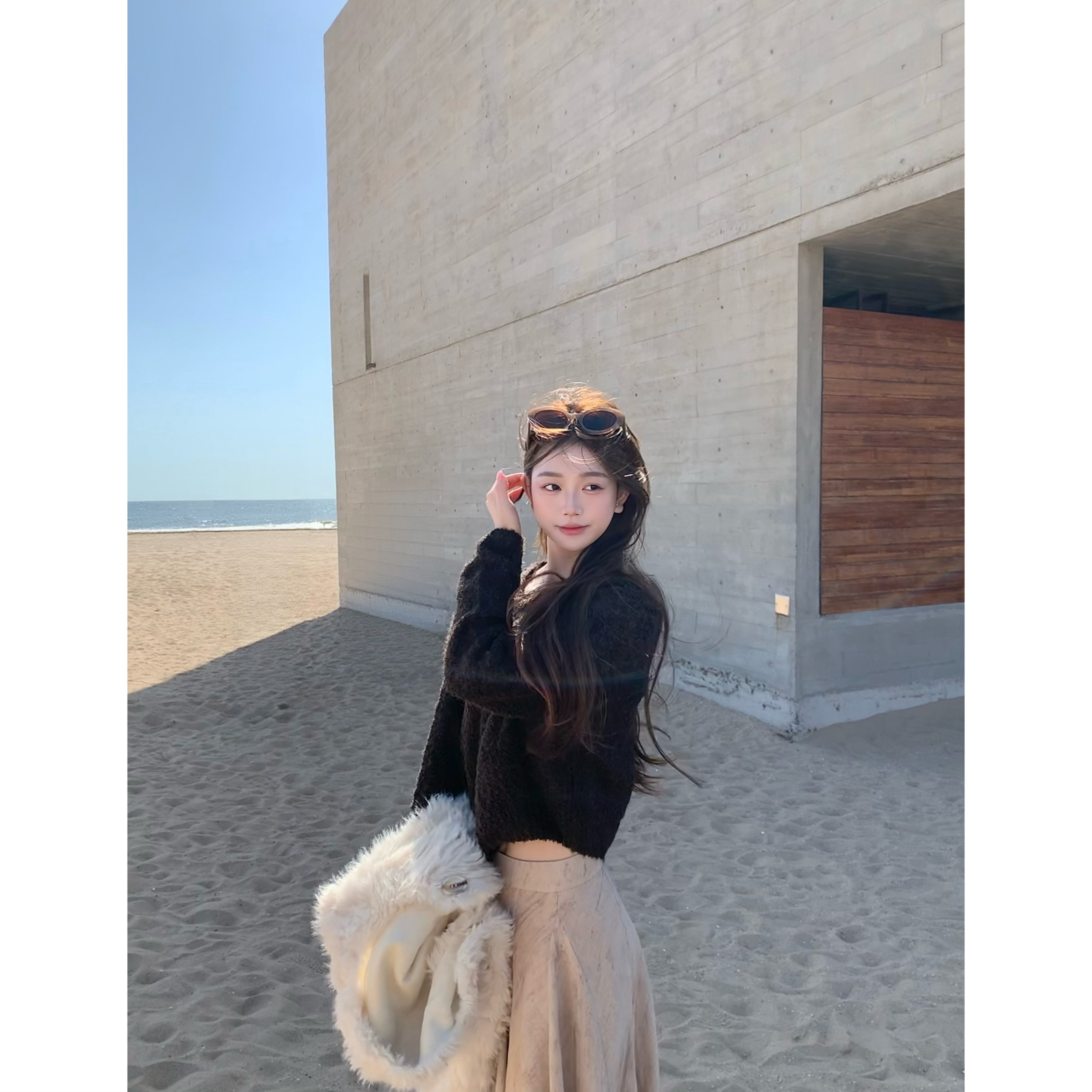 BBen 海边日记  巧克力圆领短款圈圈毛衣女秋冬2025新款内搭上衣