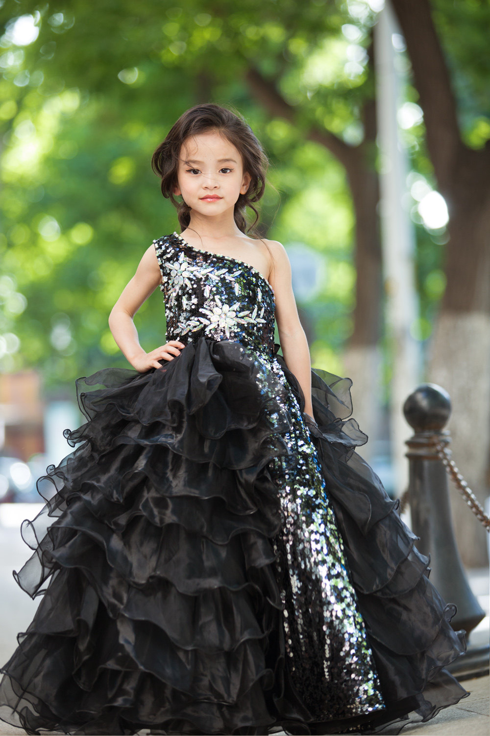 儿童礼服公主裙女童婚纱裙钢琴模特走秀演出服主持人晚礼服