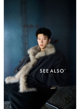 SEE ALSO『年度座山雕』复古麂皮保暖座山雕重磅毛领三防夹克外套