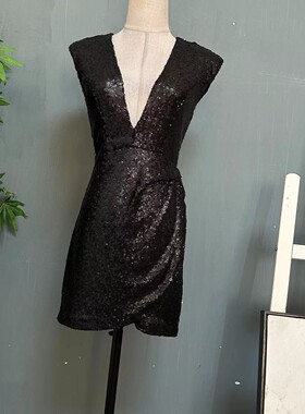 0402-26欧美单黑色深V领小码亮片褶皱开叉后背拉链包臀连衣裙