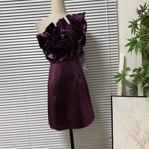 0317-6意大利品牌轻奢立体花朵单斜肩连衣裙高级感礼服裙