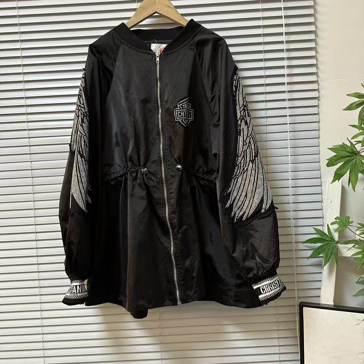0119-36休闲风黑色烫钻翅膀短风衣外套女拉链棒球领宽松上衣,女装/女士精品,短外套,淘宝优惠券,粉丝福利购,淘宝优惠卷