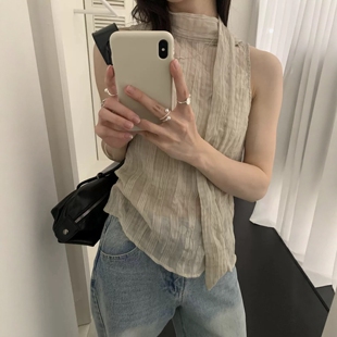 IU ROOM 韩系立领挂脖压褶无袖飘带背心衬衫气质显瘦麻料小衫5655