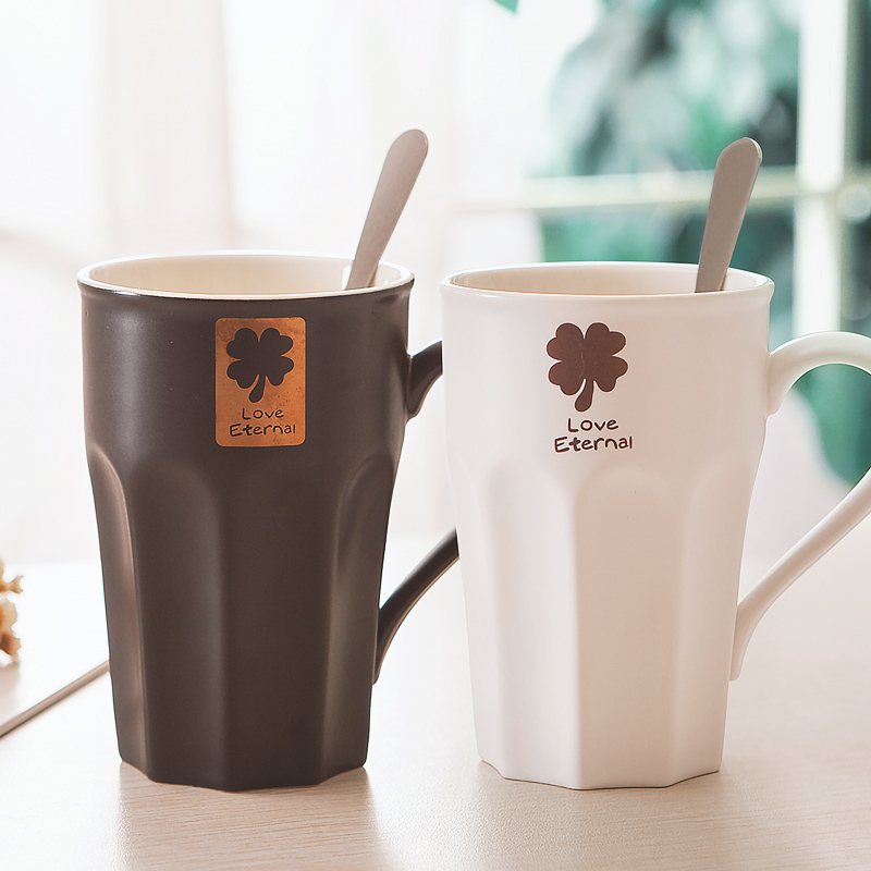 简约黑白情侣对杯陶瓷杯子一对马克杯带盖勺子咖啡杯奶茶杯牛奶杯