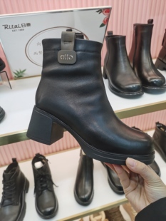 日泰女鞋2025冬新款时尚百搭舒适厚底羊毛短靴