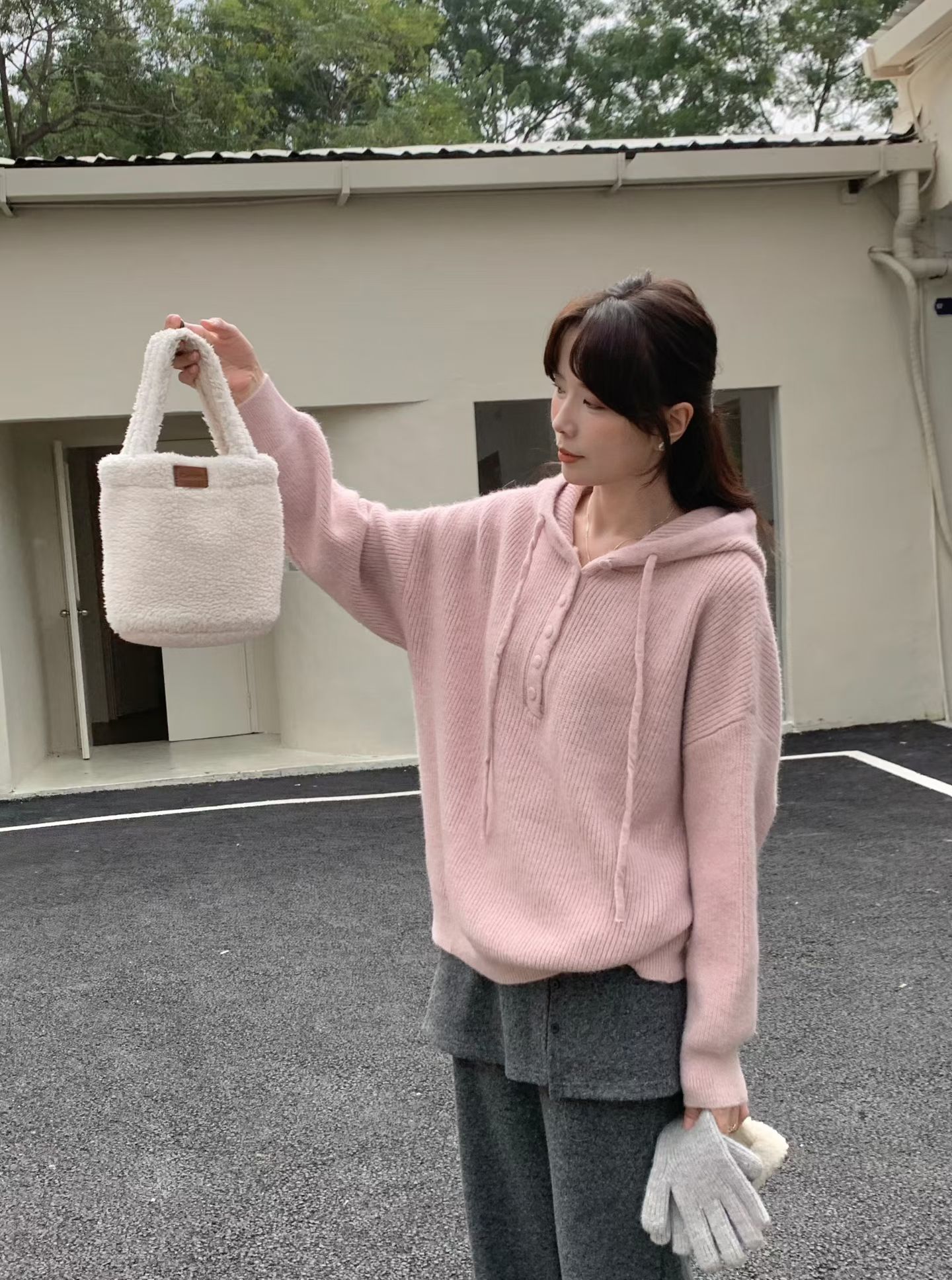 2025年冬季新款韩版连帽套头针织糖果色宽松休闲百搭纯色毛衣女潮