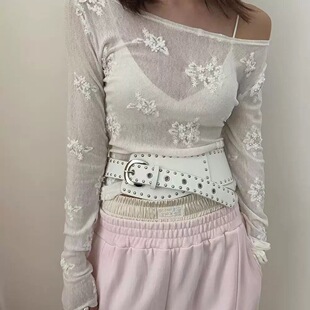 实体秒发 现bubble韩代AUVERFIT韩国东大门大圆领花朵蕾丝打底衫