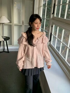 现bubble韩代BERTHA春季款甜美可爱荷叶边系带衬衫实体秒发