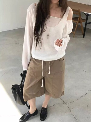 现bubble韩代东大门nuese斜肩时尚 两件套长袖T恤女实体秒发