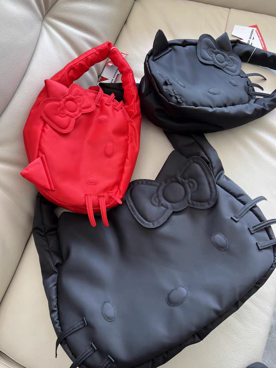 韩国小众时尚联名hello kitty大容量轻便卡通猫咪手提包斜挎包