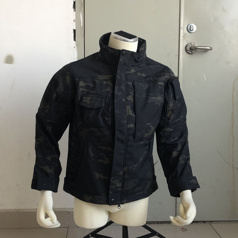 犀兕合甲  夹克式短版外套户外软壳冲锋衣防风防泼水立领MCBK迷彩