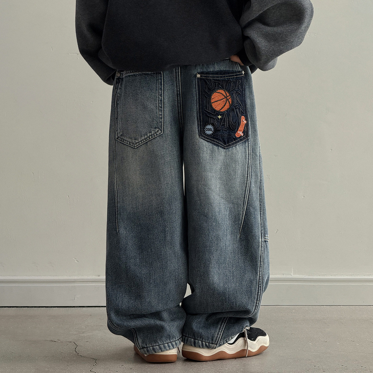 男童加绒牛仔裤秋冬款2025新款儿童冬季一体绒加厚裤子大男孩冬装