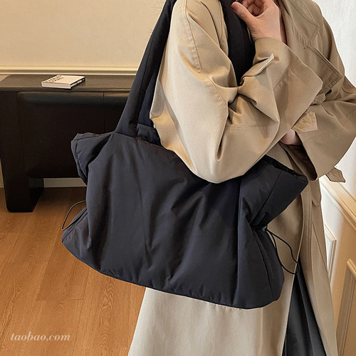 单肩包高级感通勤托特包