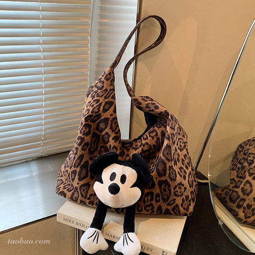 潮流休闲简约风大容量豹纹