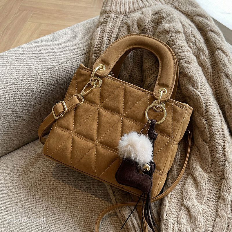 时尚复古磨砂包包女2026新款百搭斜挎包精致超火手提戴妃包小拎包,箱包皮具/热销女包/男包,小方包,淘宝优惠券,粉丝福利购,淘宝优惠卷