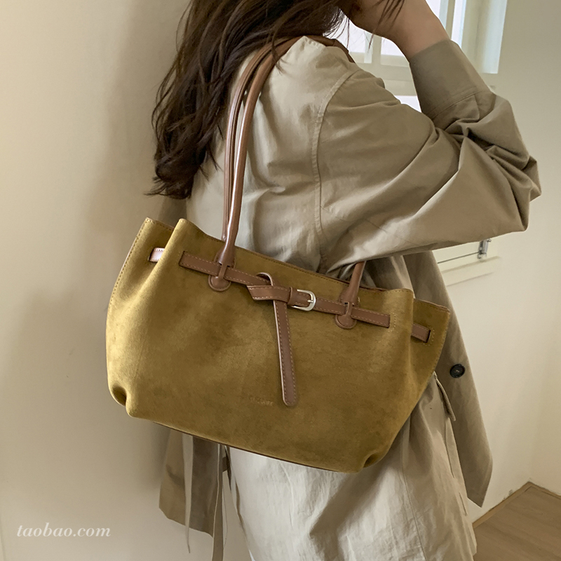 高级感复古小包包2025新款