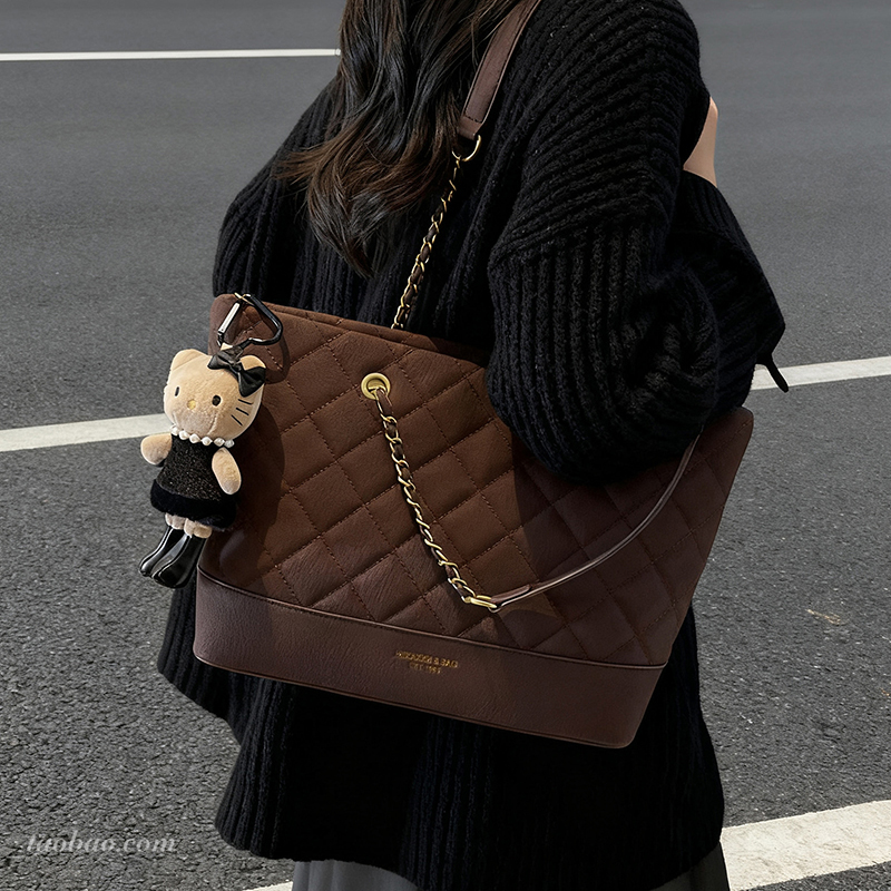 高级感菱格手提托特包