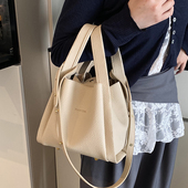 高级感小包包女2026新款 春夏手提菜篮子包百搭斜挎包水桶包小拎包