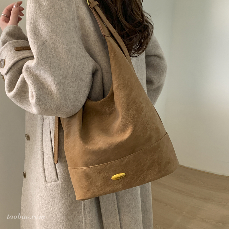简约高级感麂皮绒托特包