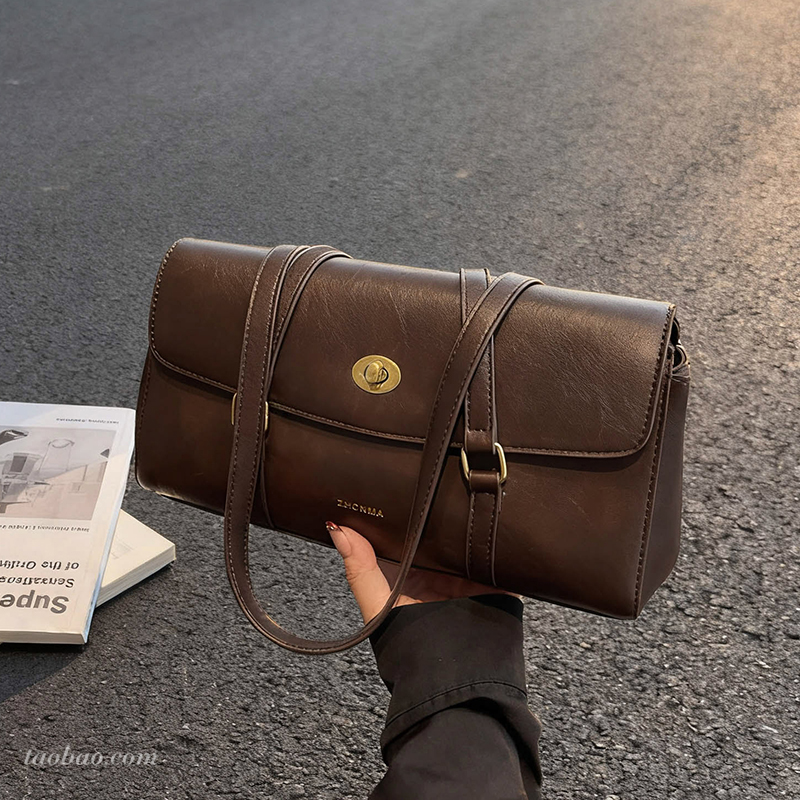 高级质感复古包包女2025新款时尚单肩腋下包超火小众手提包法棍包