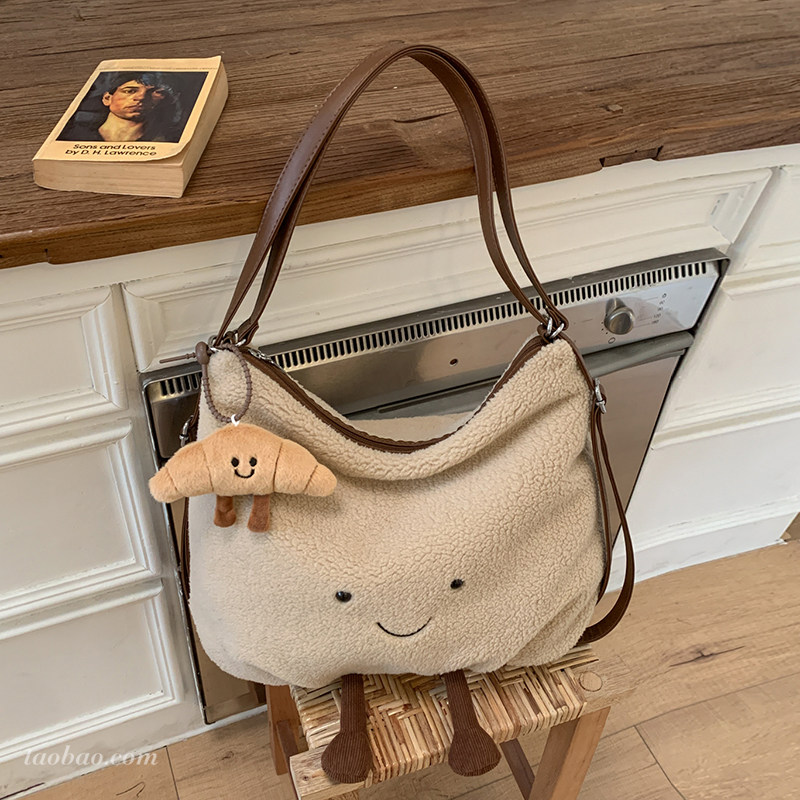 休闲大容量毛茸茸女双肩包2026新款冬季通勤后背包单肩斜挎托特包,箱包皮具/热销女包/男包,托特包,淘宝优惠券,粉丝福利购,淘宝优惠卷