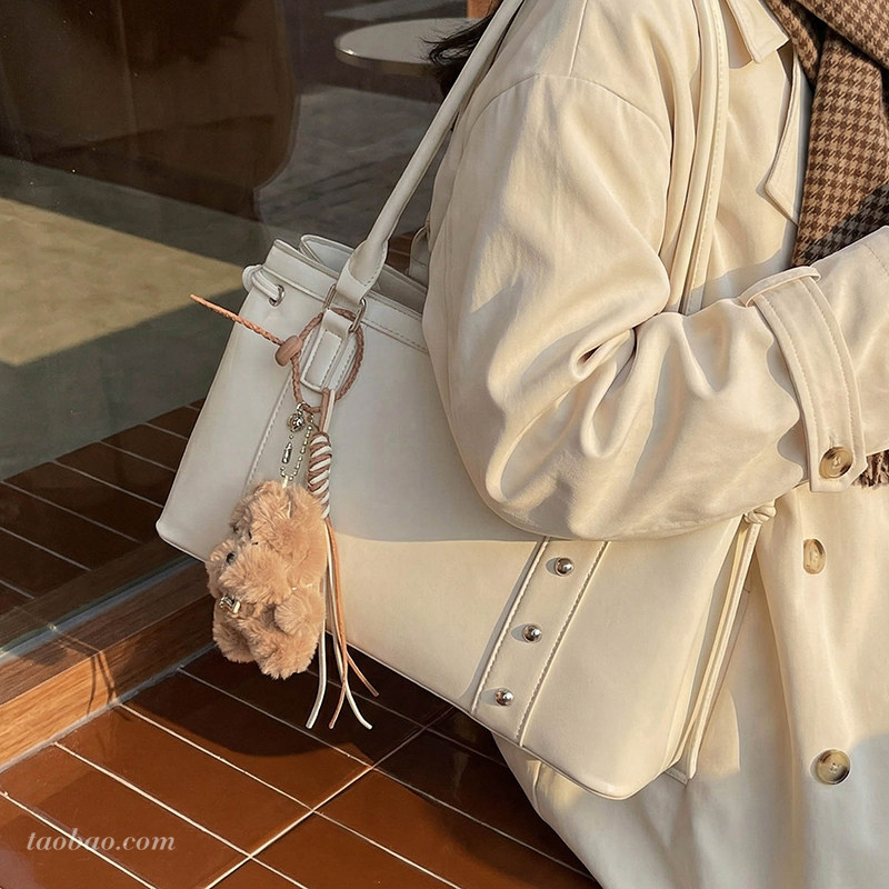 高级质感大容量包包女2026春季新款时尚通勤单肩包外出手提托特包,箱包皮具/热销女包/男包,托特包,淘宝优惠券,粉丝福利购,淘宝优惠卷