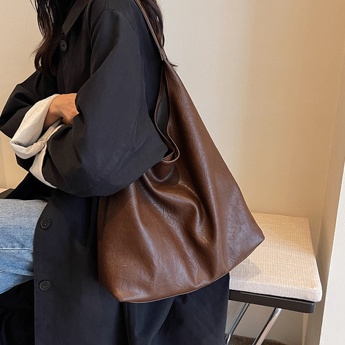 高级感美式学院风单肩包托特包