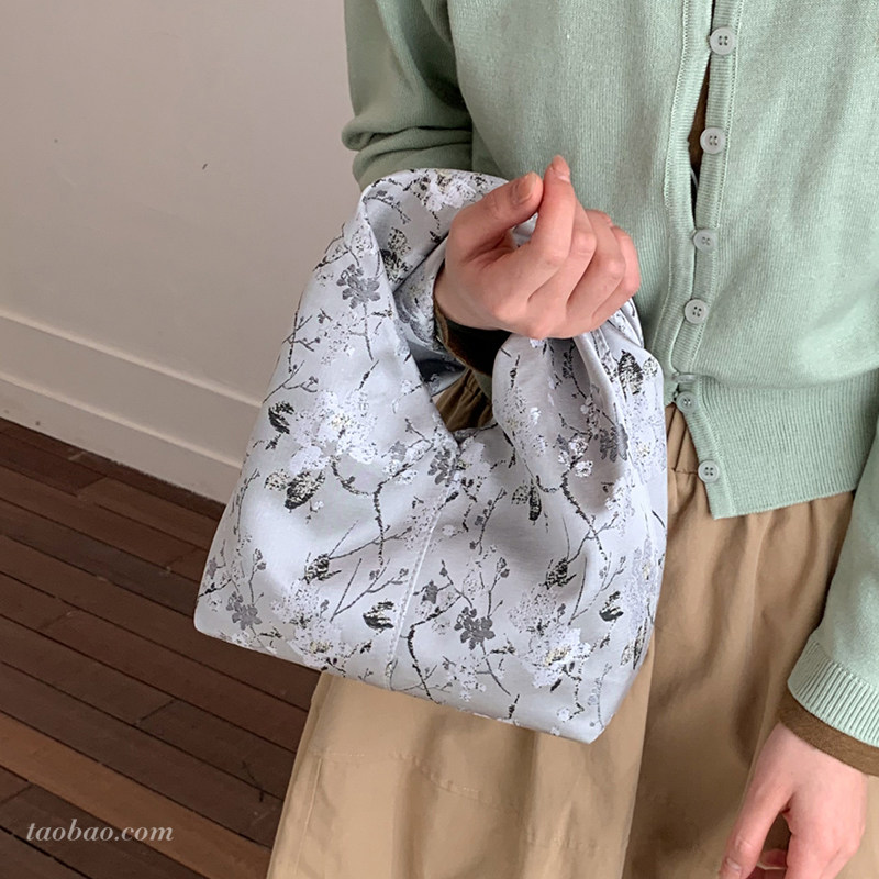 小众设计印花手提包女2026春季新款复古风轻便大容量印花通勤包,箱包皮具/热销女包/男包,通用款女包,淘宝优惠券,粉丝福利购,淘宝优惠卷