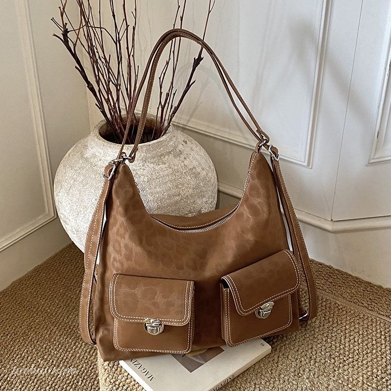 休闲复古大容量包包女2025新款通勤百搭双肩后背包多用单肩托特包