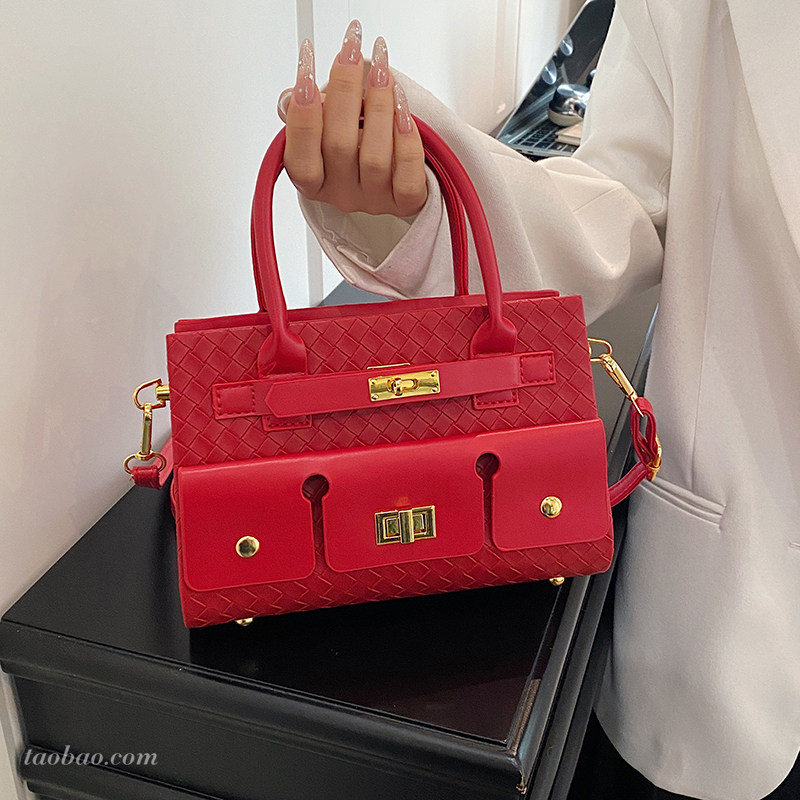 高级感红色手提包包女2026新款通勤百搭斜挎包时尚外出上班小拎包,箱包皮具/热销女包/男包,小方包,淘宝优惠券,粉丝福利购,淘宝优惠卷