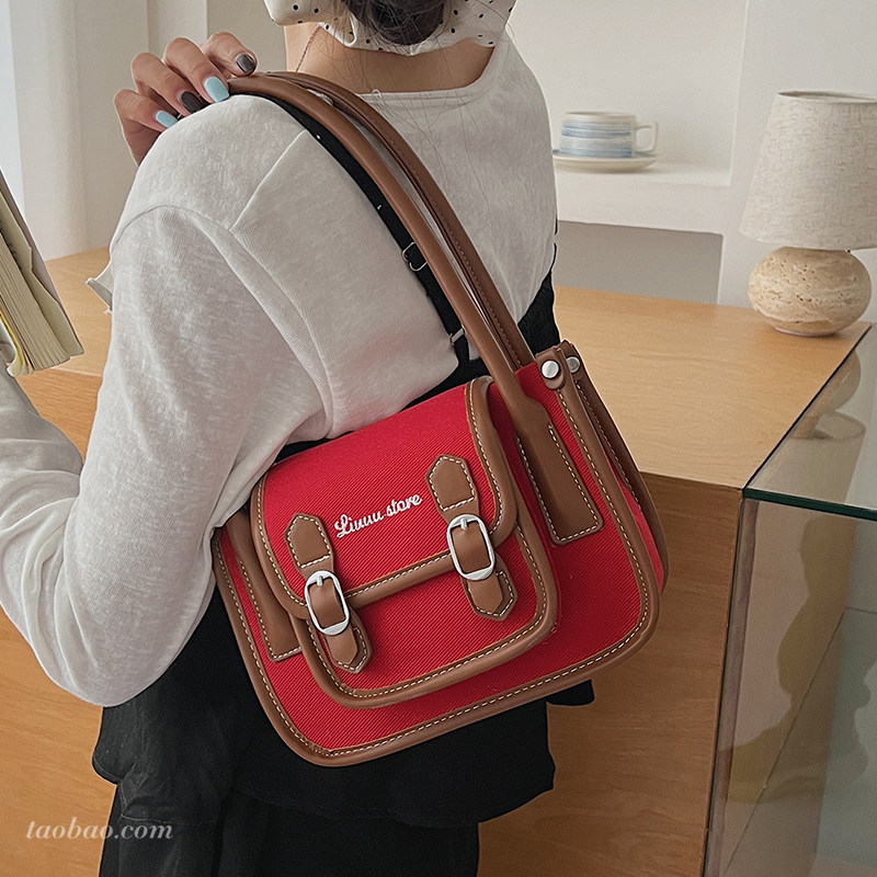 撞色小众单肩腋下包包2026新款通勤女式手提小方包新年红色小拎包,箱包皮具/热销女包/男包,腋下包,淘宝优惠券,粉丝福利购,淘宝优惠卷