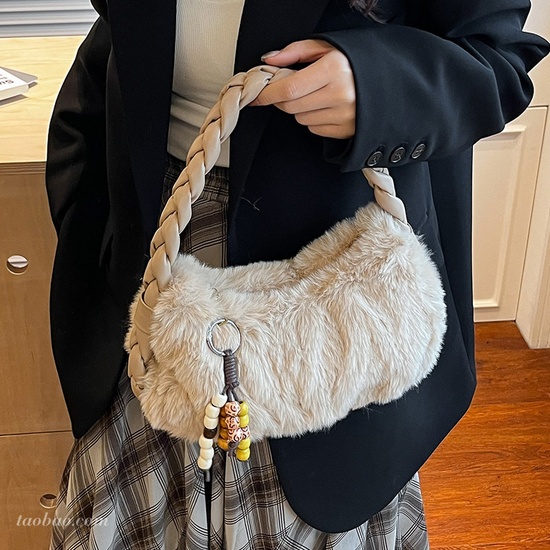 毛绒绒包包女2025秋冬新款