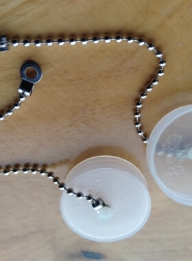 M28 带不锈钢固定链子M24 航空插头防尘盖 塑料防尘塞M38 塞m45