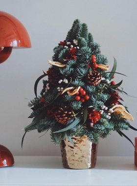 Ins爆红｜纯手工 丹麦进口鲜切诺贝松圣诞树真树桌花装饰花环摆件