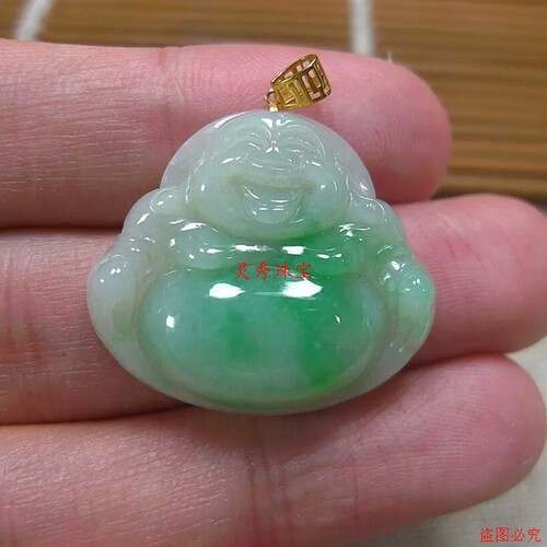 缅甸翡翠冰润飘绿佛公吊坠