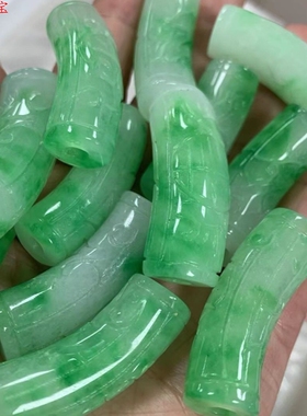 巴山翡翠白底青飘绿转运管珠