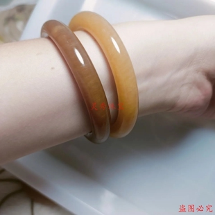 高档玉镯玉石和田糖料玉阿富汗糖料手镯送朋友送妈妈玉镯子