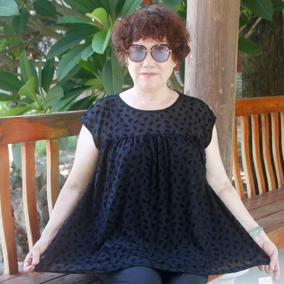 夏季网纱加肥200斤遮肚子t恤背心